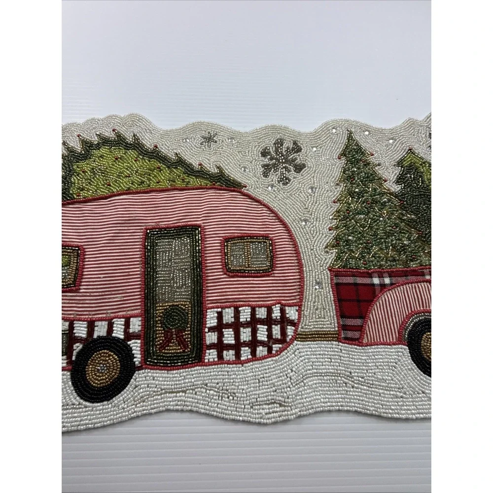 CHRISTMAS BEADED TABLE‎ RUNNER RED TRUCK GREEN TREES 36